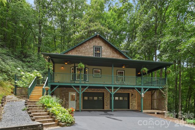 236 Holland Drive, Black Mountain, NC 28711