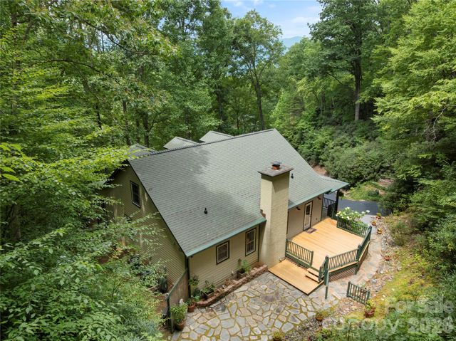 236 Holland Drive, Black Mountain, NC 28711