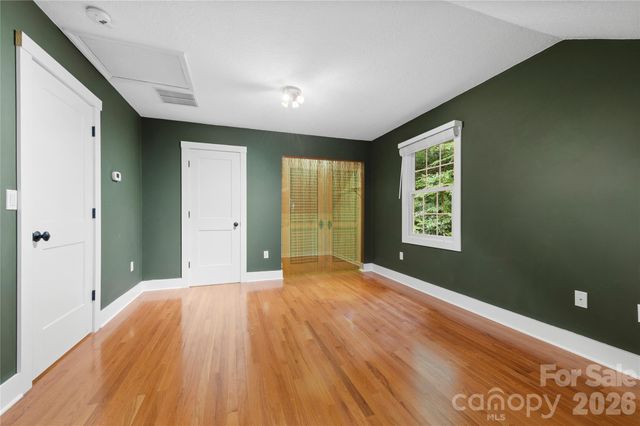 236 Holland Drive, Black Mountain, NC 28711