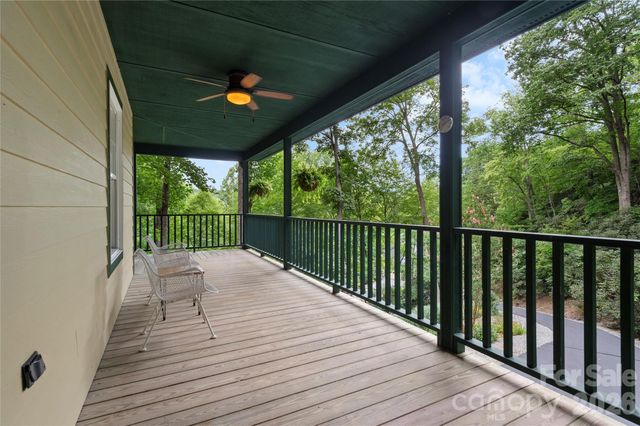 236 Holland Drive, Black Mountain, NC 28711