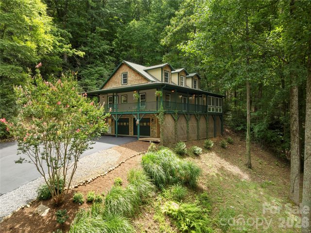 236 Holland Drive, Black Mountain, NC 28711
