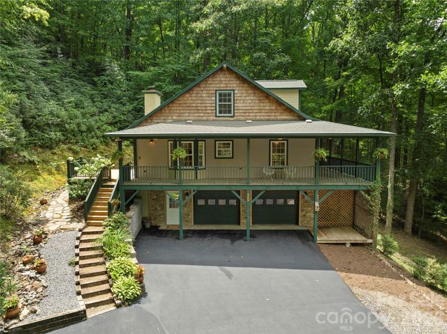 236 Holland Drive, Black Mountain, NC 28711