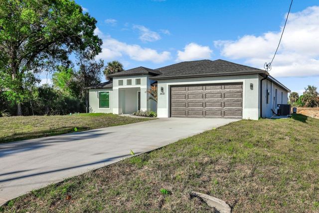 2618 Queen Drive, Lehigh Acres, FL 33971