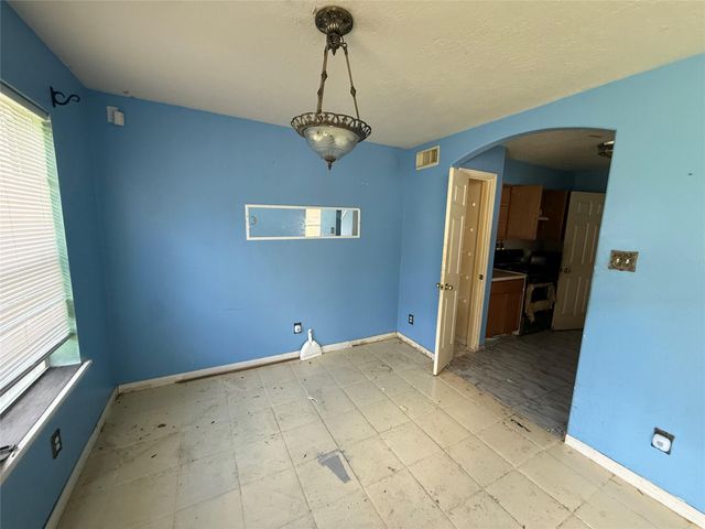12823 Glorywhite Court, Houston, TX 77034