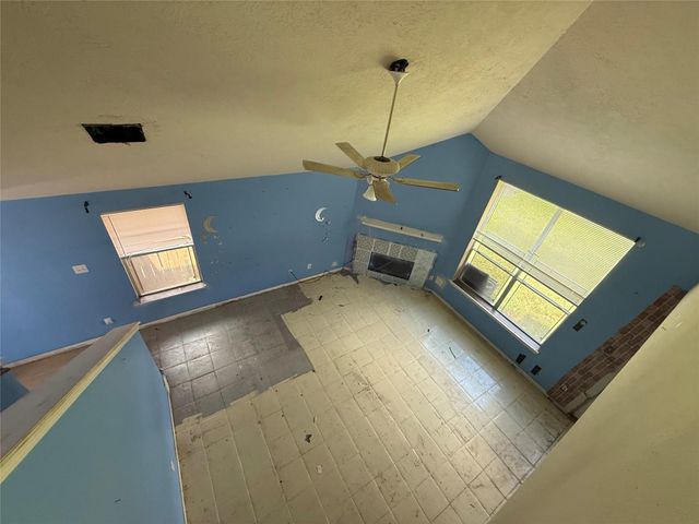 12823 Glorywhite Court, Houston, TX 77034