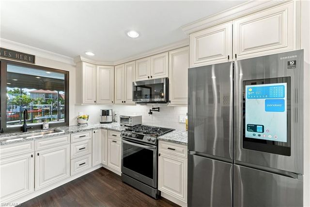 580 Tripoli CT, Marco Island, FL 34145
