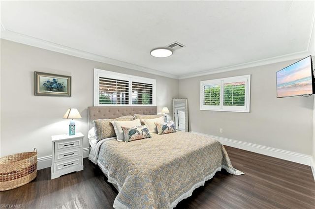 580 Tripoli CT, Marco Island, FL 34145