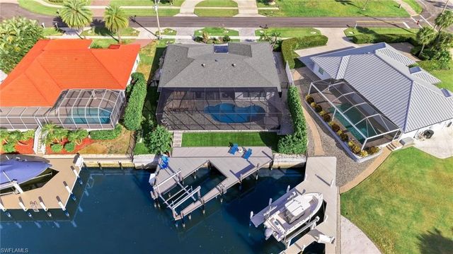 580 Tripoli CT, Marco Island, FL 34145