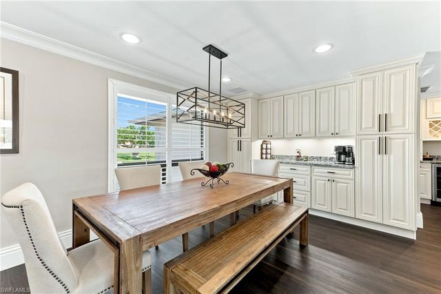 580 Tripoli CT, Marco Island, FL 34145