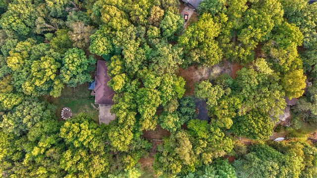 2412 W Azalea Road, Nixa, MO 65714