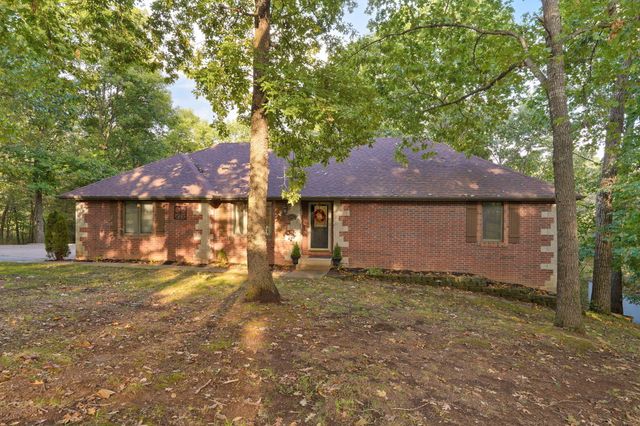 2412 W Azalea Road, Nixa, MO 65714