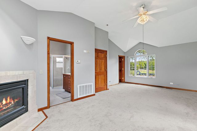 4403 Maple Court, Rolling Meadows, IL 60008