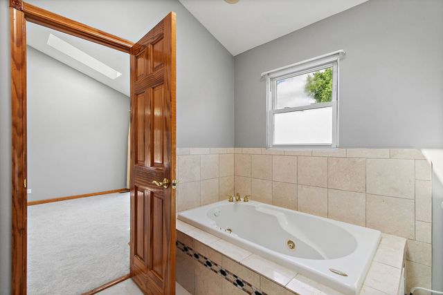 4403 Maple Court, Rolling Meadows, IL 60008