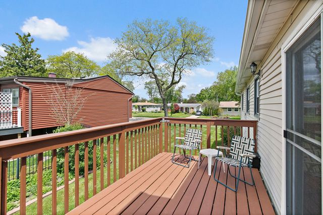 4403 Maple Court, Rolling Meadows, IL 60008