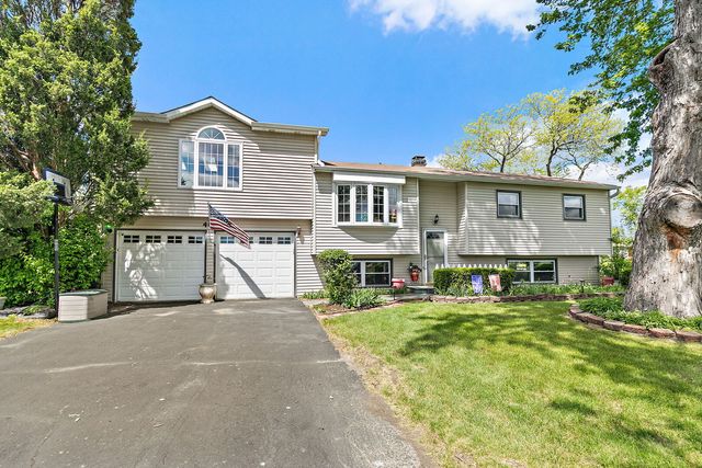 4403 Maple Court, Rolling Meadows, IL 60008