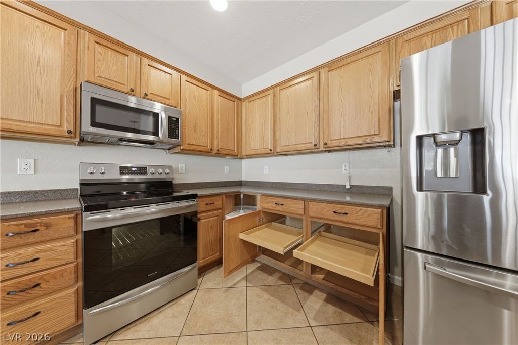 2529 Venus Star Street, Henderson, NV 89044 — photo 2