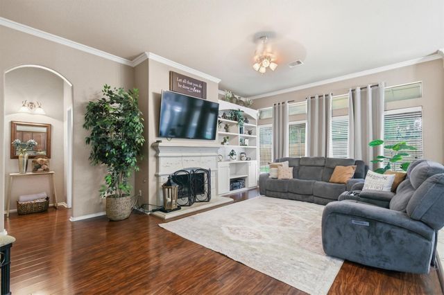 377 Verano DR, Kyle, TX 78640