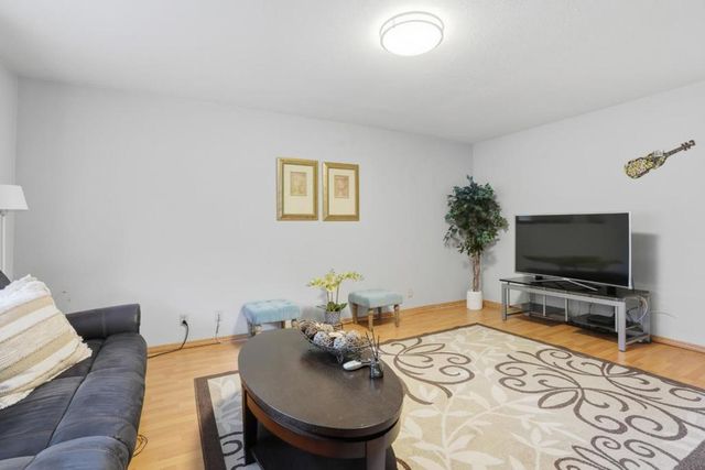 205 Del Valle Cir, El Sobrante, CA 94803