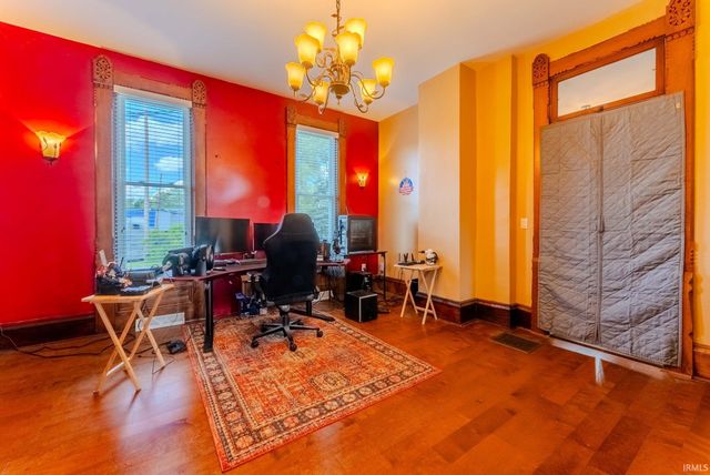 305 Manchester Avenue, Wabash, IN 46992