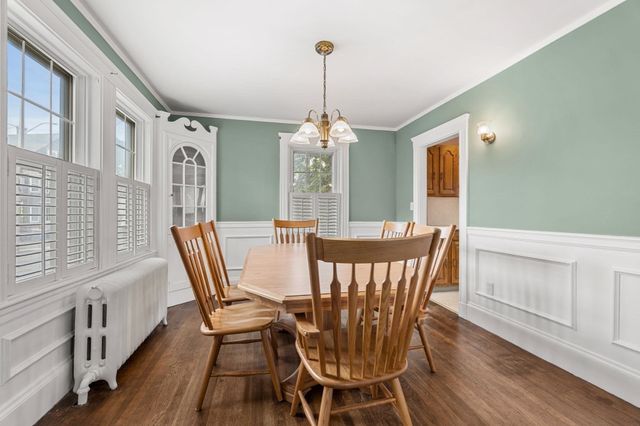7 Enfield Road, Winthrop, MA 02152