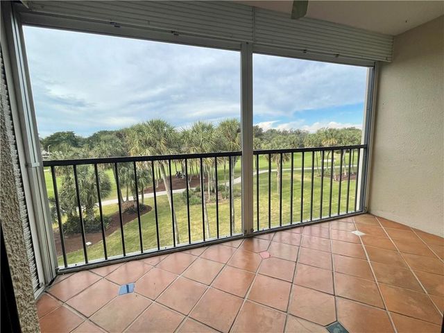 2460 Deer Creek Country Club Boulevard 408-A, Deerfield Beach, FL 33442