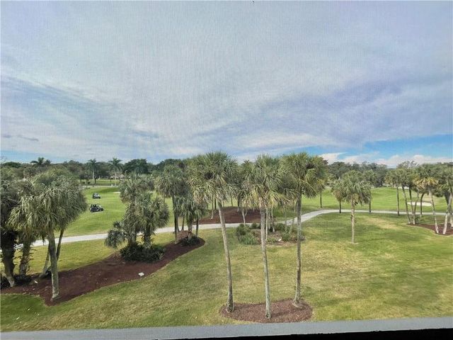 2460 Deer Creek Country Club Boulevard 408-A, Deerfield Beach, FL 33442