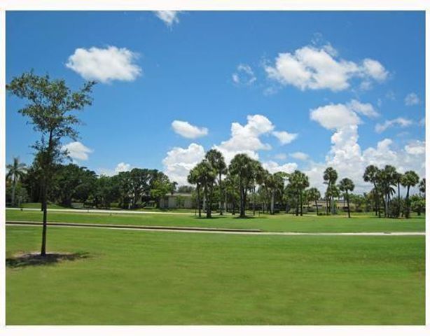 2460 Deer Creek Country Club Boulevard 408-A, Deerfield Beach, FL 33442