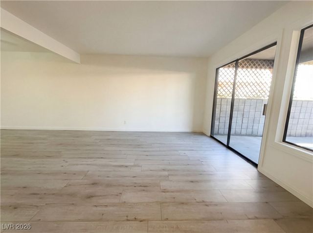 5097 Village Drive, Las Vegas, NV 89142