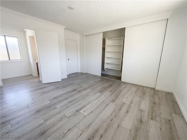 5097 Village Drive, Las Vegas, NV 89142