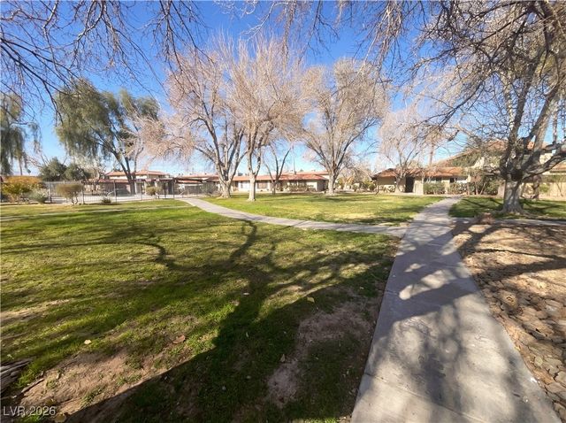 5097 Village Drive, Las Vegas, NV 89142