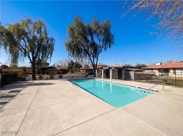 5097 Village Drive, Las Vegas, NV 89142