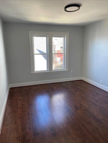 9 Rogers Ave 1, Lynn, MA 01902