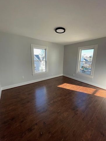 9 Rogers Ave 1, Lynn, MA 01902