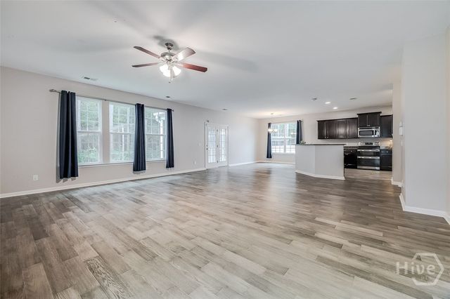 807 Hyacinth Circle, Guyton, GA 31312