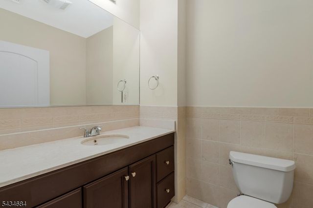 445 Van Houten Ave 109, Passaic City, NJ 07055