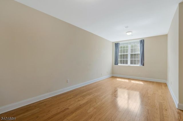 445 Van Houten Ave 109, Passaic City, NJ 07055