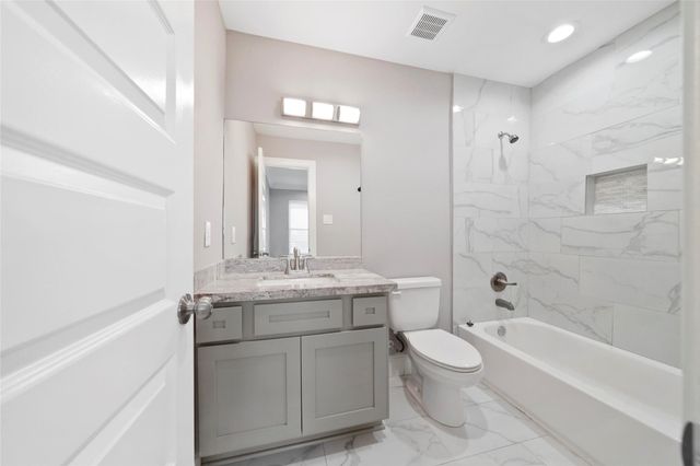 2807 Wichita St Street, Houston, TX 77004