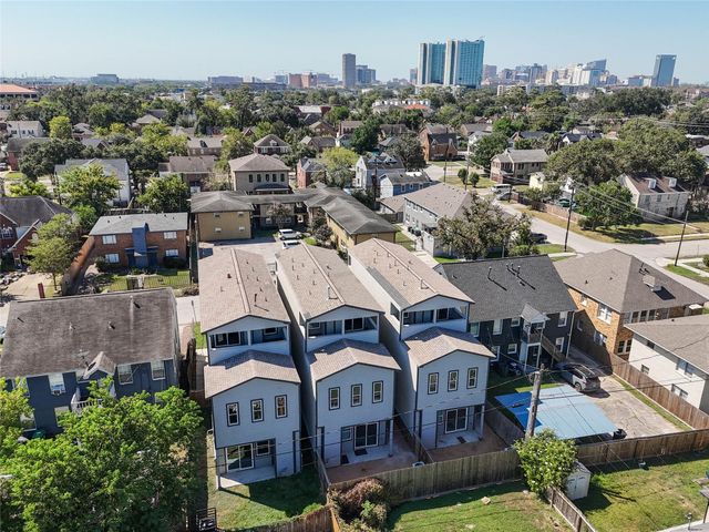 2807 Wichita St Street, Houston, TX 77004