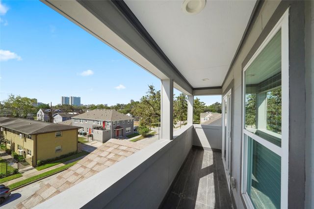 2807 Wichita St Street, Houston, TX 77004