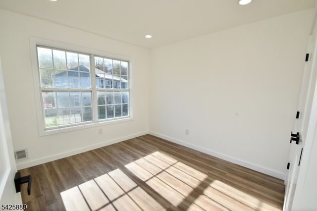 13 Apple Ridge Rd, Vernon Twp., NJ 07461