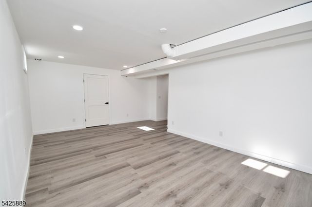 13 Apple Ridge Rd, Vernon Twp., NJ 07461