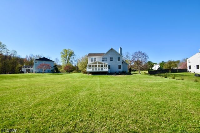 13 Apple Ridge Rd, Vernon Twp., NJ 07461