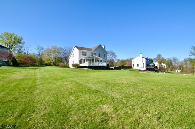 13 Apple Ridge Rd, Vernon Twp., NJ 07461