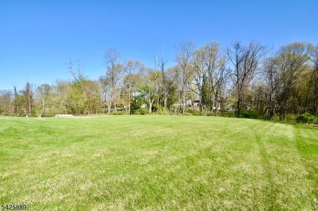 13 Apple Ridge Rd, Vernon Twp., NJ 07461