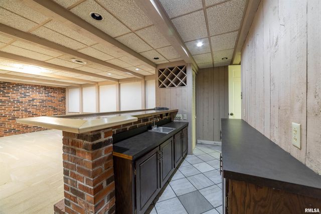 1304 S 30TH Street, Quincy, IL 62301