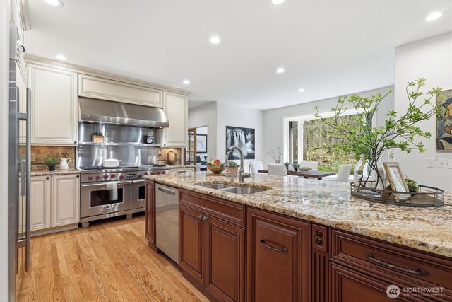 45723 SE 138TH Court, North Bend, WA 98045