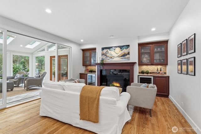 45723 SE 138TH Court, North Bend, WA 98045