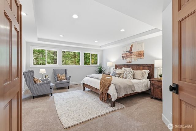 45723 SE 138TH Court, North Bend, WA 98045