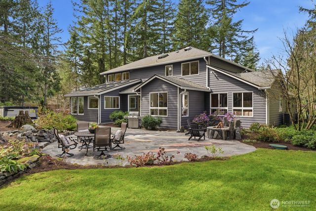 45723 SE 138TH Court, North Bend, WA 98045