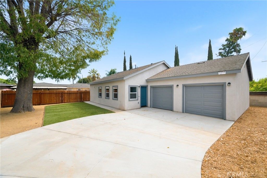 Image 16 of property listing at 1050 W Olive Street, Corona, CA 92882